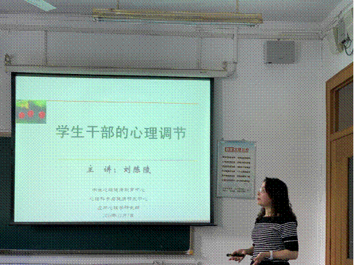//xiuren8.net/__local/1/55/E8/7E4476254699BF3F82C91749271_743A0C3A_BF8D3.png